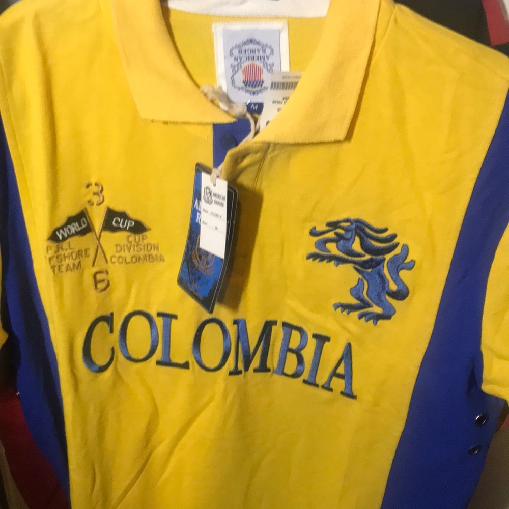 Men’s soccer shirt team Columbia